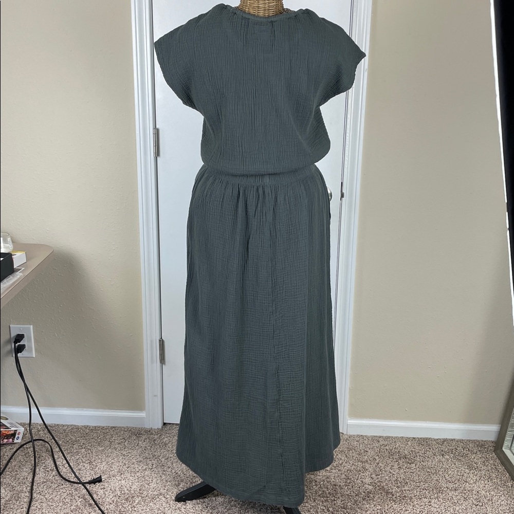 UpWest Dark Gray Coastal Maxi Skirt Set - Picture 5 of 10